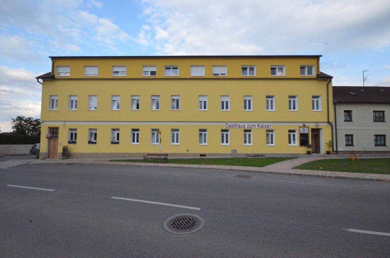 Отель Wartmannstetterhof Wartmannstetten Экстерьер фото